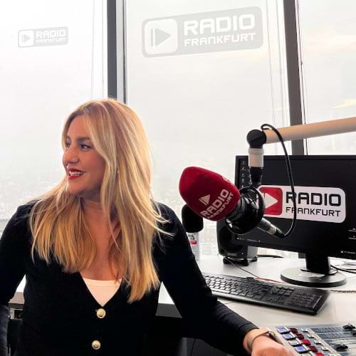 Marjan Falanga im Antenne-Pfalz-Studio